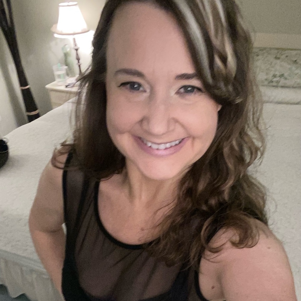 Meet your Posher, Carrie